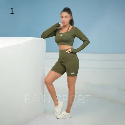 ست کراپ شلوارک انگشتی ورزشی زنانه 4167