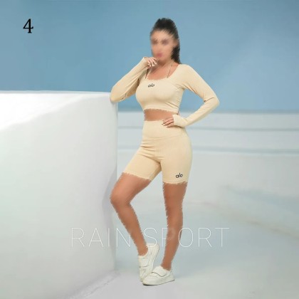 ست کراپ شلوارک انگشتی ورزشی زنانه 4167