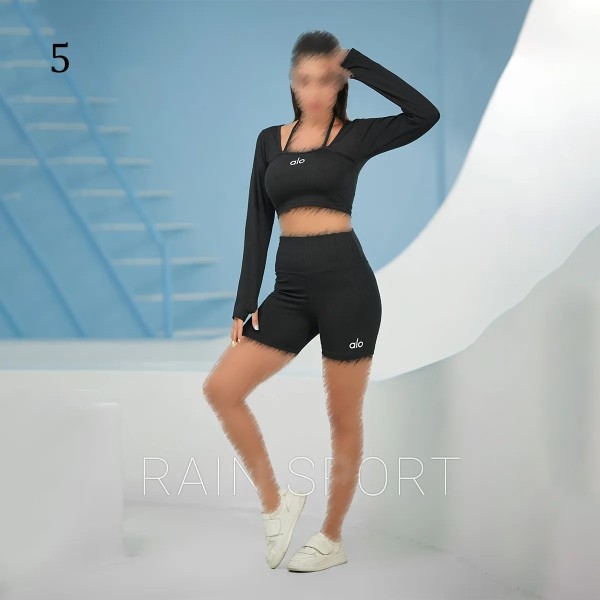 ست کراپ شلوارک انگشتی ورزشی زنانه 4167