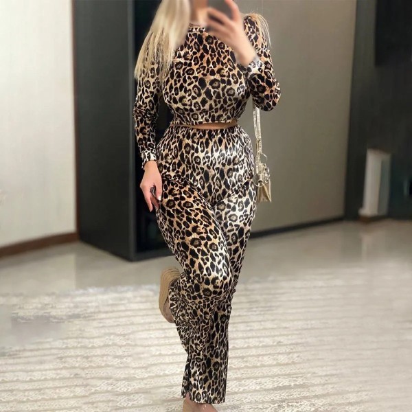 ست کراپ شلوار پلنگی زنانه V226