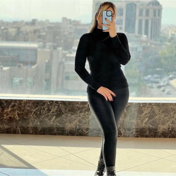 بلوز یقه اسکی کبریتی زنانه مدل تابیتا