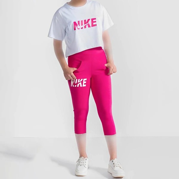 کراپ و شلوارک جیبدار زنانه طرح NIKE مدل Am