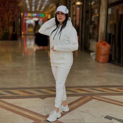 ست هودی و شلوار اسلش زنانه مدل بهارتک