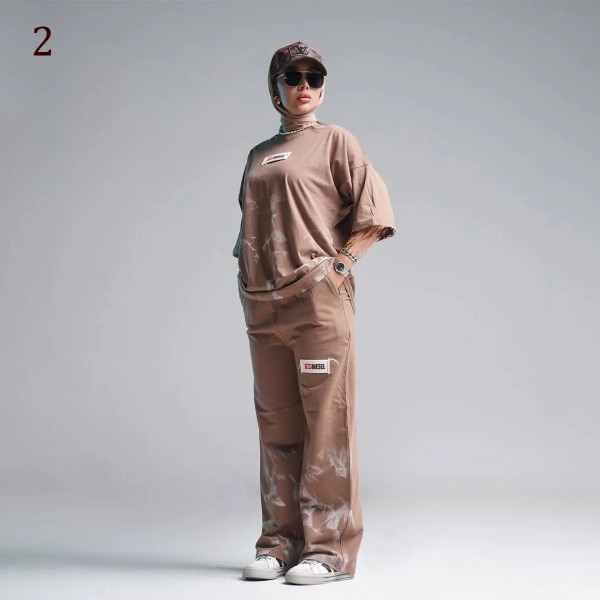 ست تیشرت و شلوار اسلش زنانه 17856