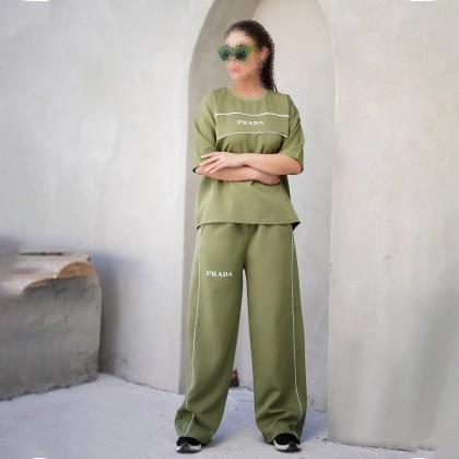 ست تیشرت شلوار زنانه طرح پرادا مدل کاتالون